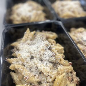 Pasta met truffel,  champignons en spekjes